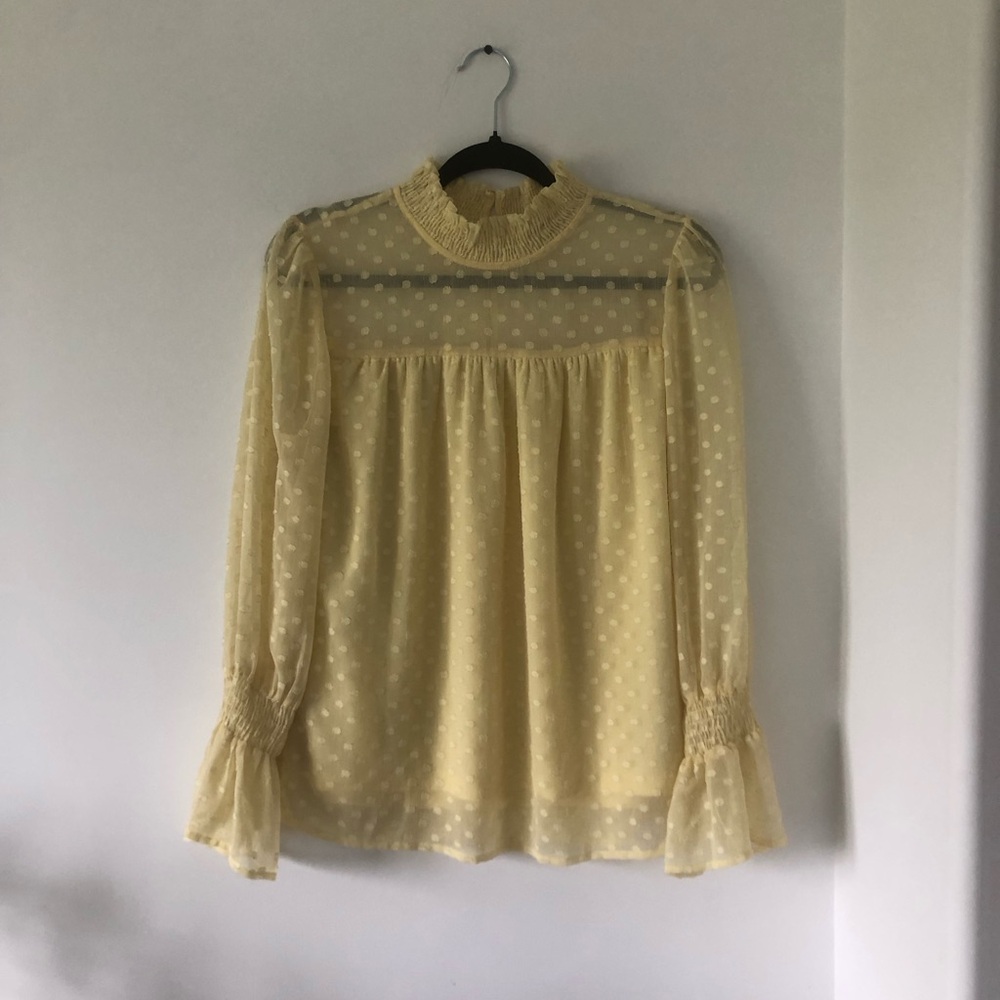 Vero Moda Butter Yellow Ruffled Swiss-Dot Blouse | Size M - Picture 2 of 9